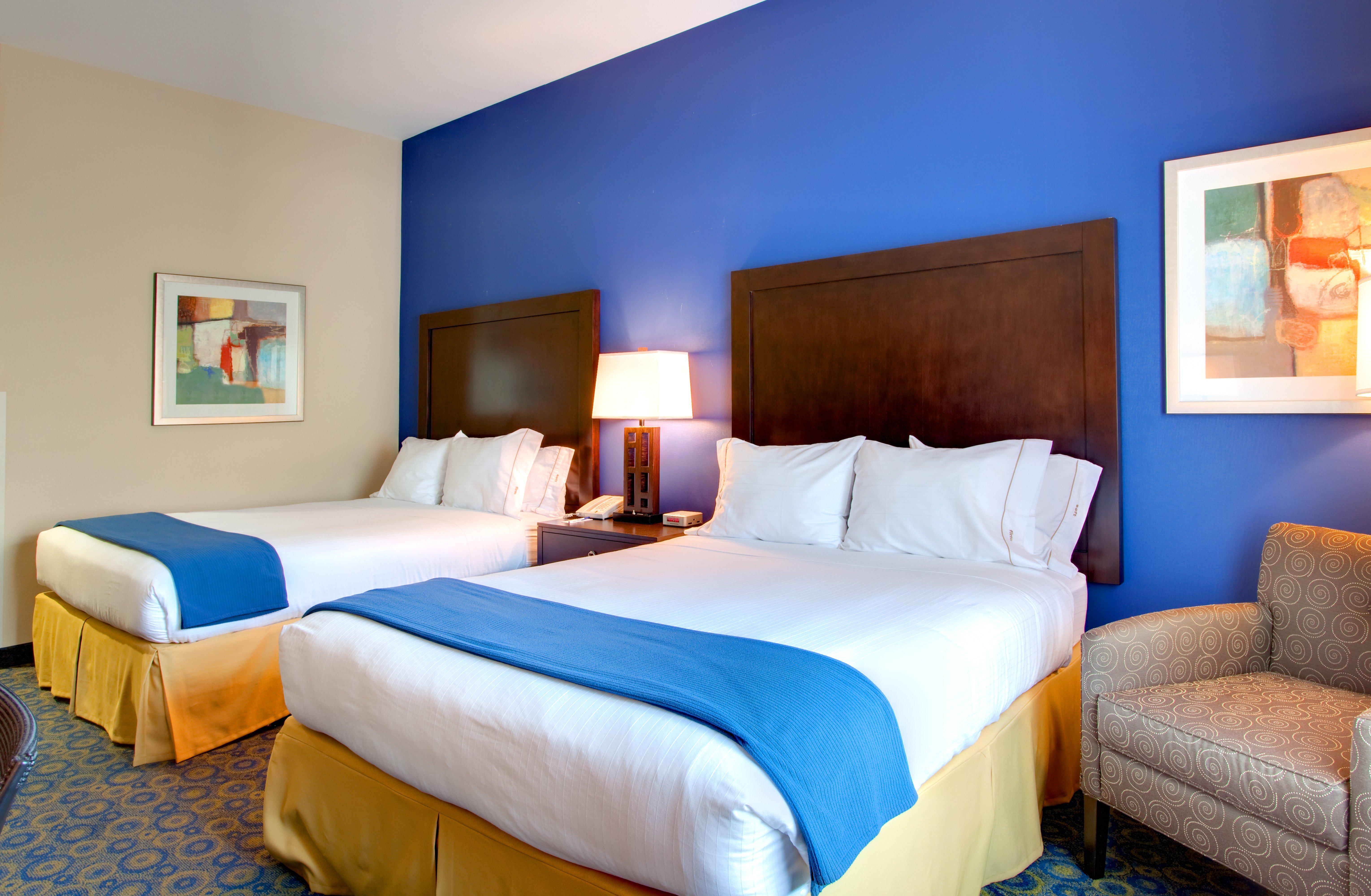 Holiday Inn Express Hotel & Suites Lake Elsinore By Ihg מראה חיצוני תמונה