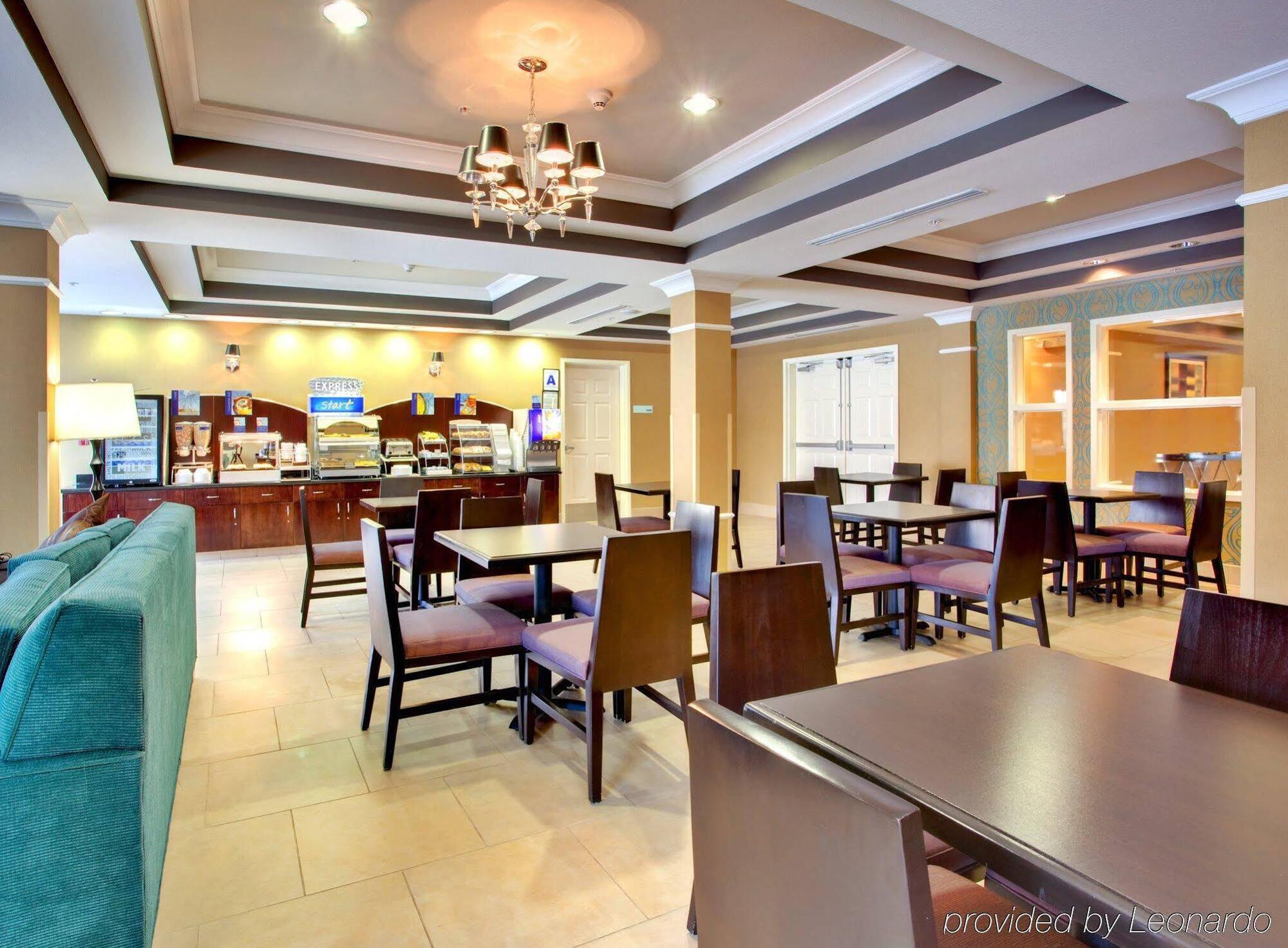 Holiday Inn Express Hotel & Suites Lake Elsinore By Ihg מראה חיצוני תמונה